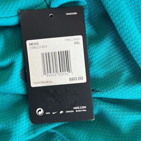 NWT Men’s Nike Dri-Fit Shirt - Picture 7 of 7